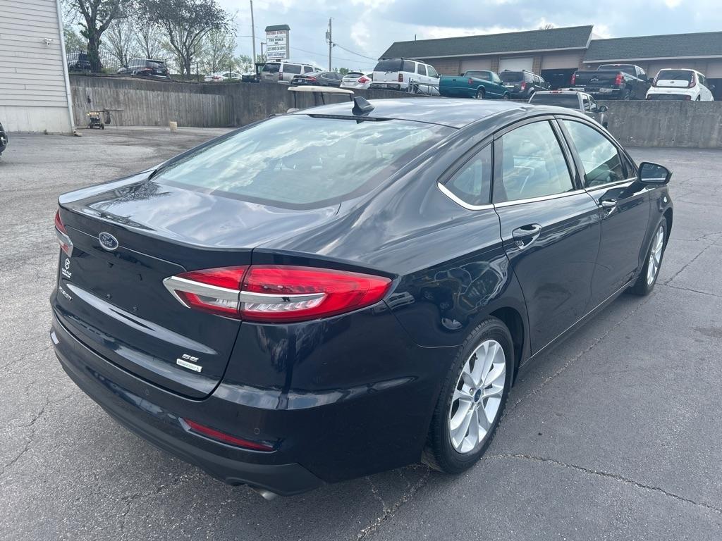 Ford Fusion SE 2020