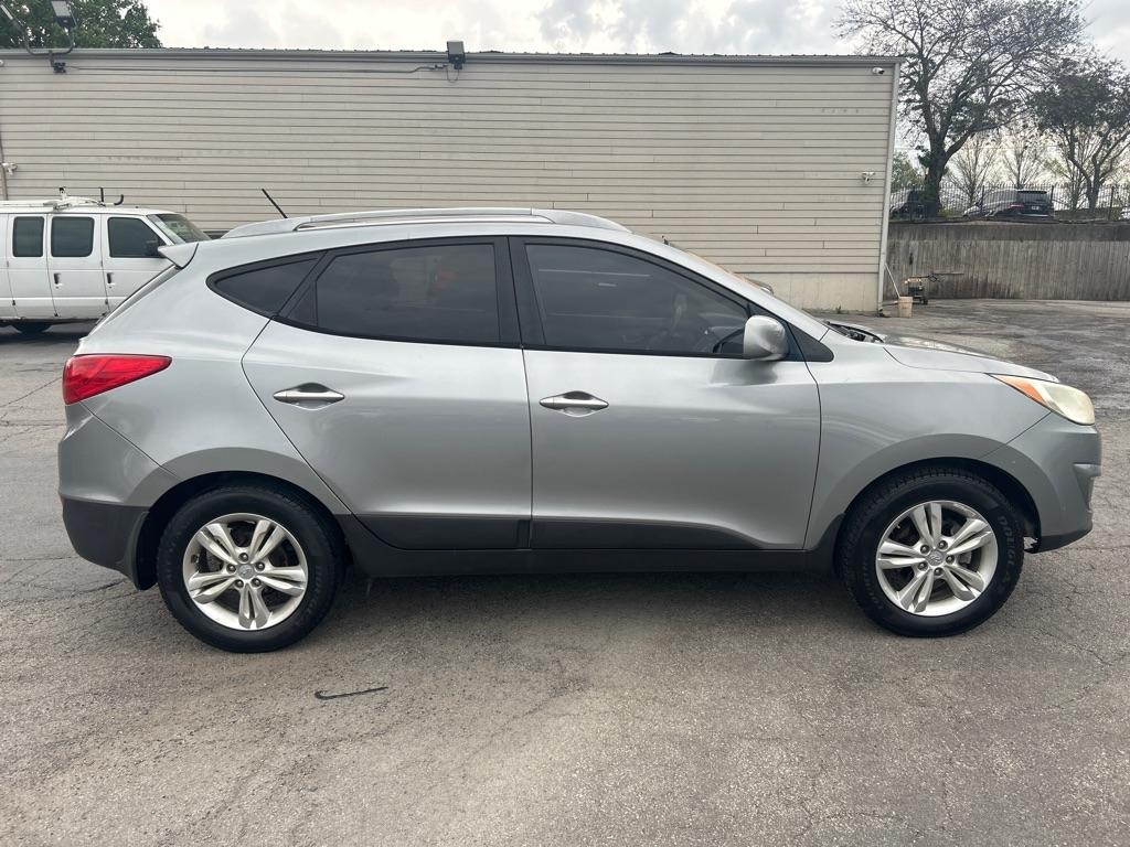 Hyundai Tucson GLS 2WD 2010