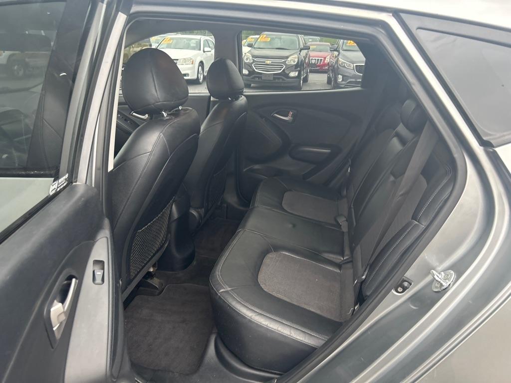 Hyundai Tucson GLS 2WD 2010