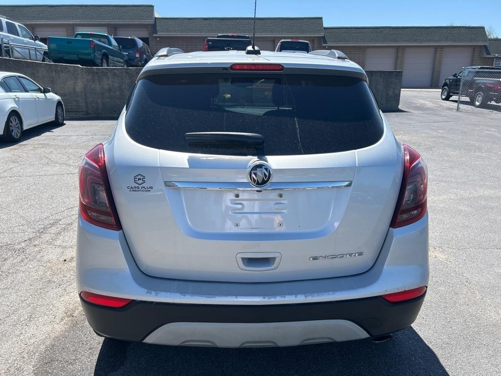 Buick Encore Preferred FWD 2021