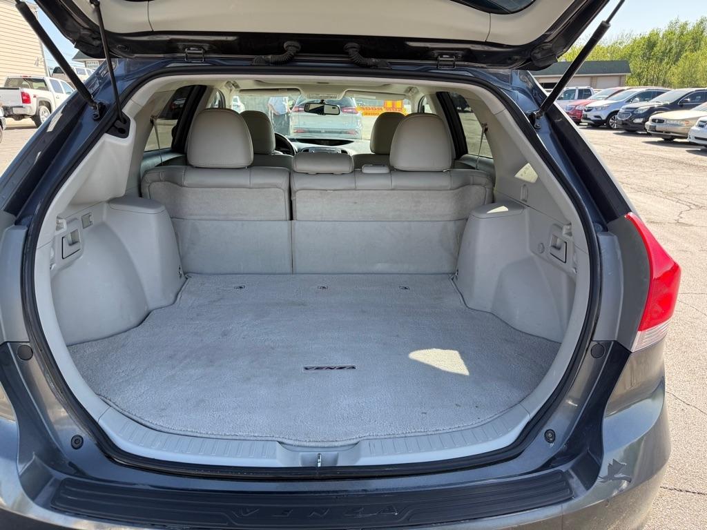 Toyota Venza AWD I4 2011