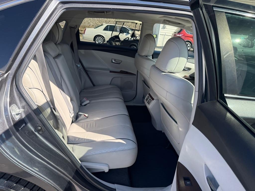 Toyota Venza AWD I4 2011