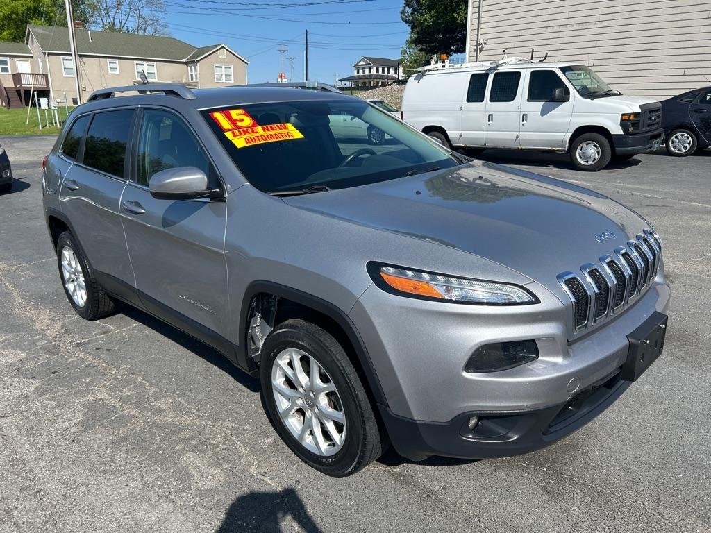 Jeep Cherokee Latitude FWD 2015