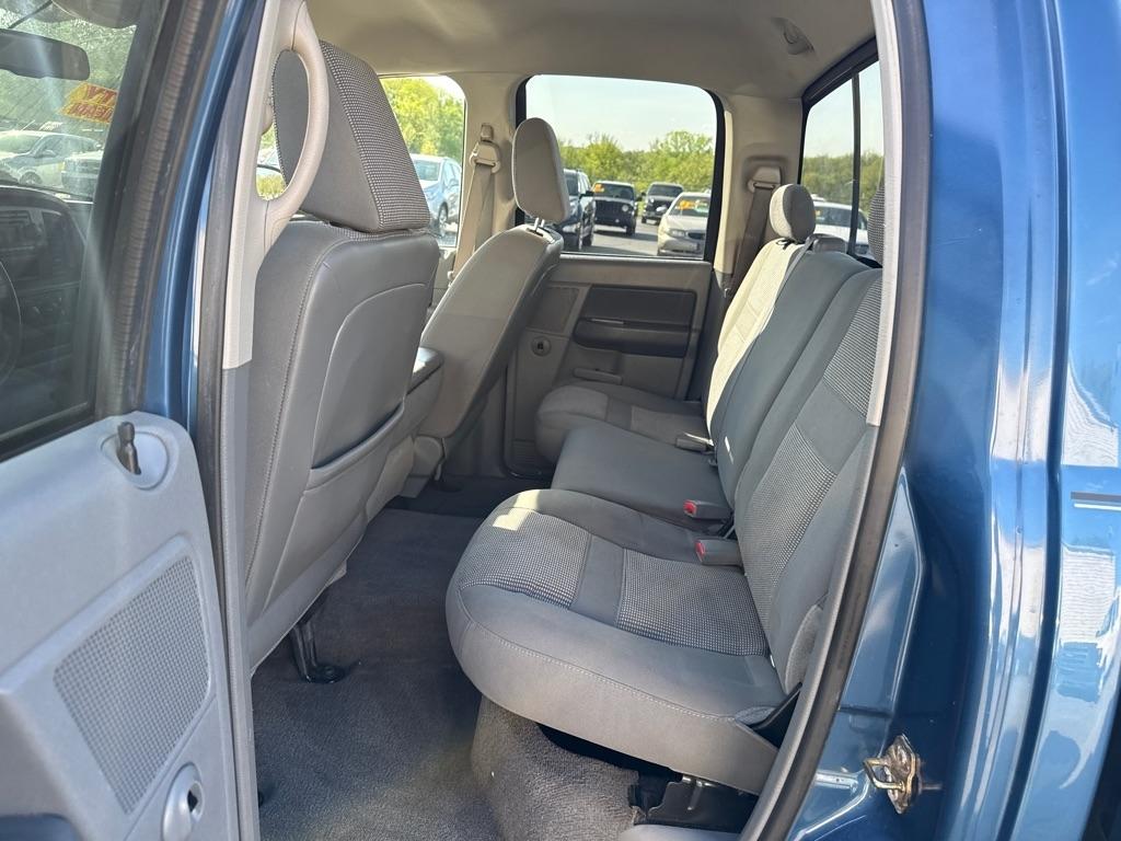 Dodge Ram 1500 ST Quad Cab 2WD 2006