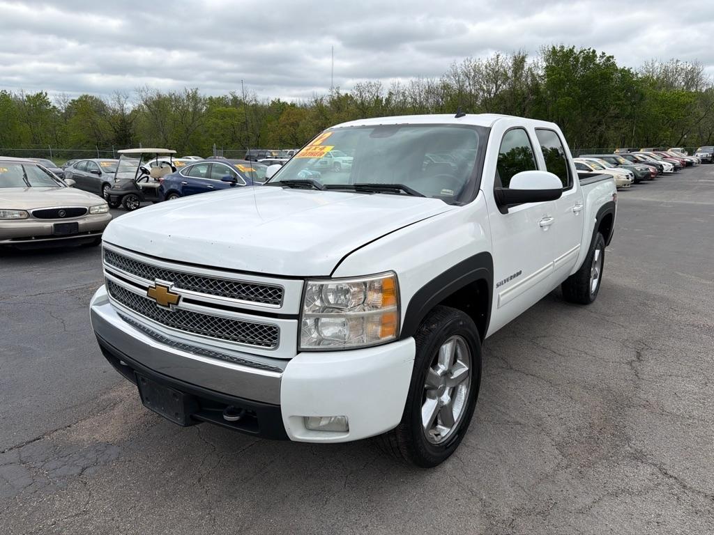 Chevrolet Silverado 1500 LTZ Crew Cab 4WD 2012