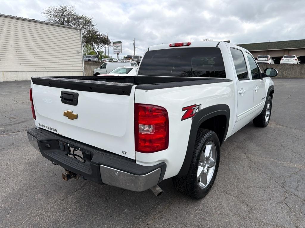 Chevrolet Silverado 1500 LTZ Crew Cab 4WD 2012