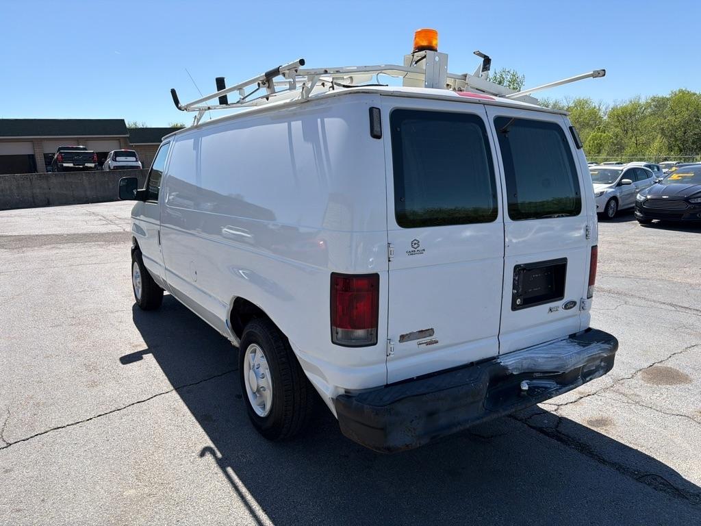 Ford Econoline E-150 2012