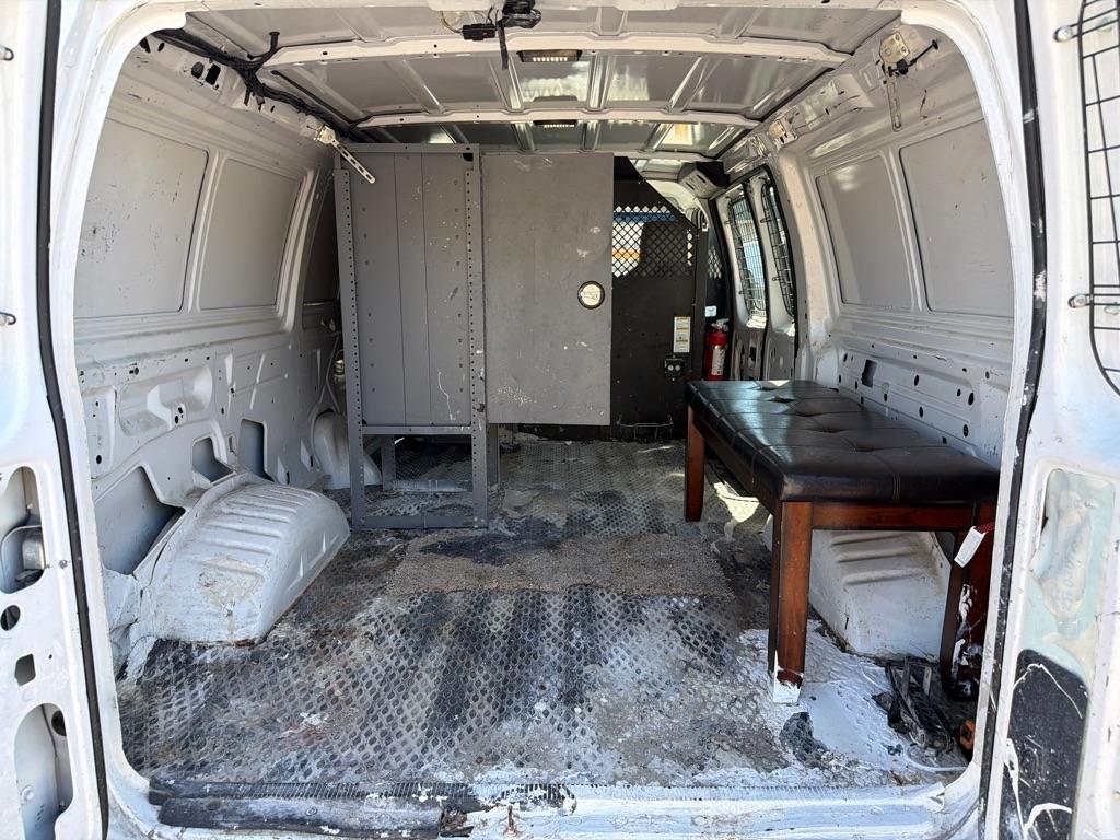 Ford Econoline E-150 2012