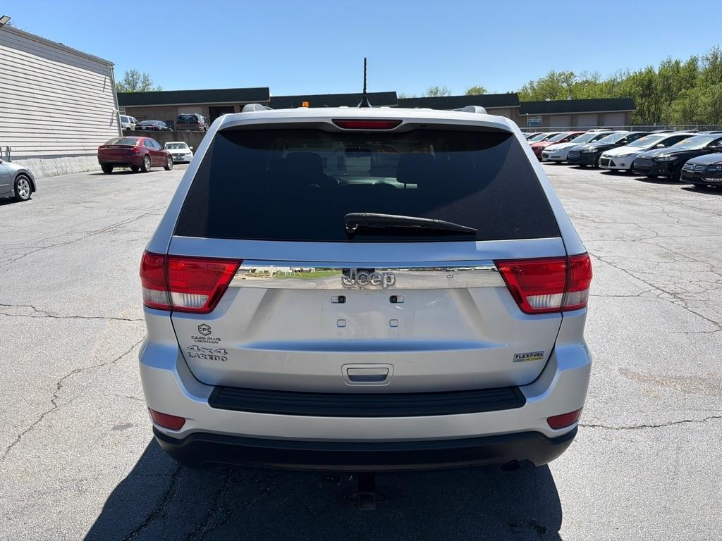 Jeep Grand Cherokee Laredo 4WD 2012