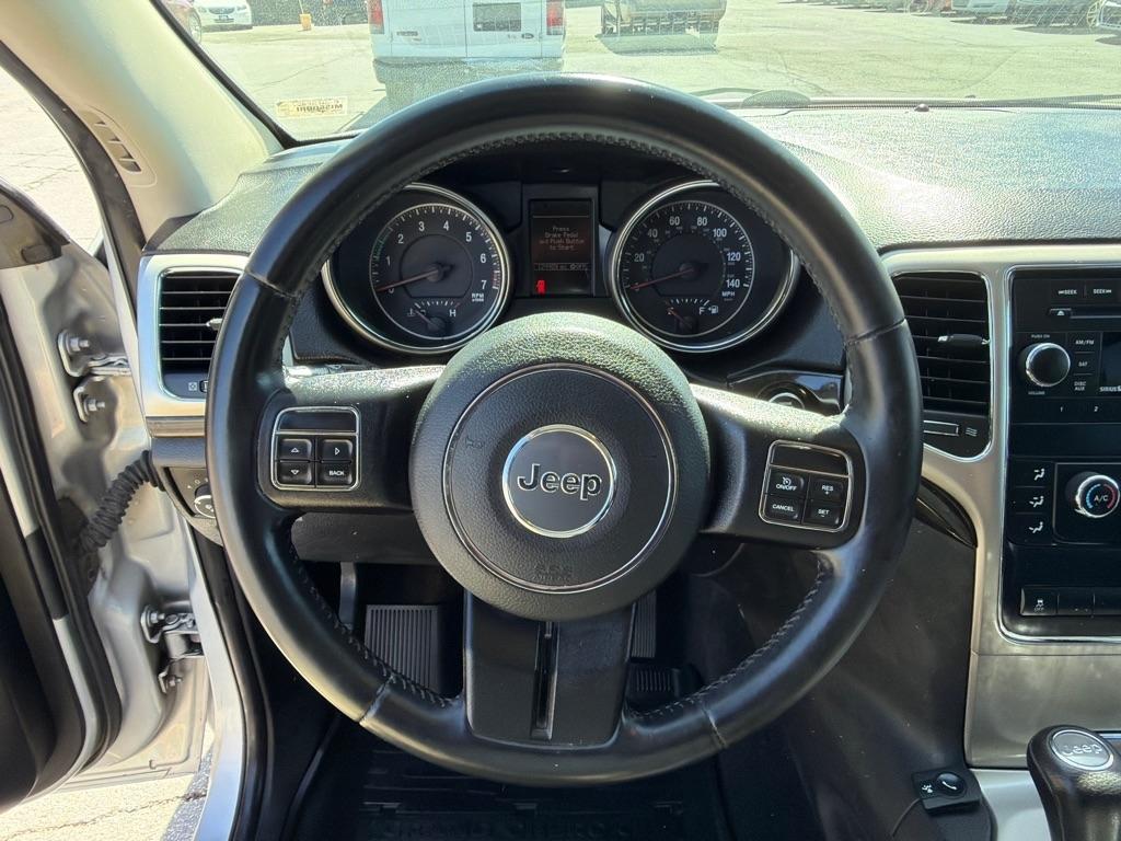 Jeep Grand Cherokee Laredo 4WD 2012