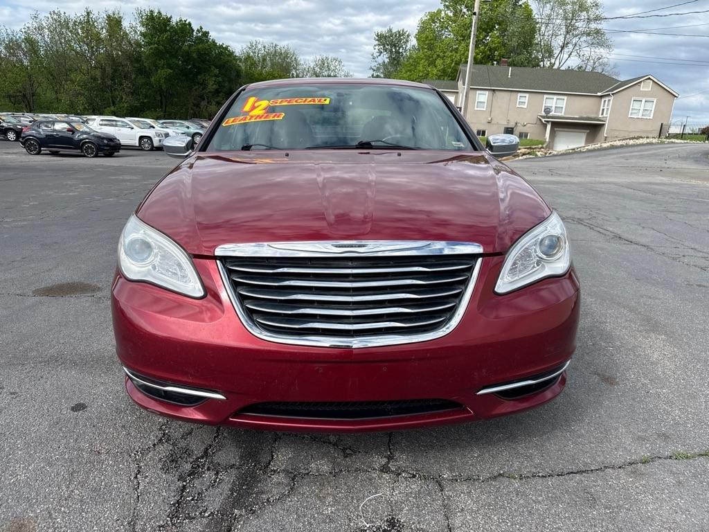 Chrysler 200 Limited 2012