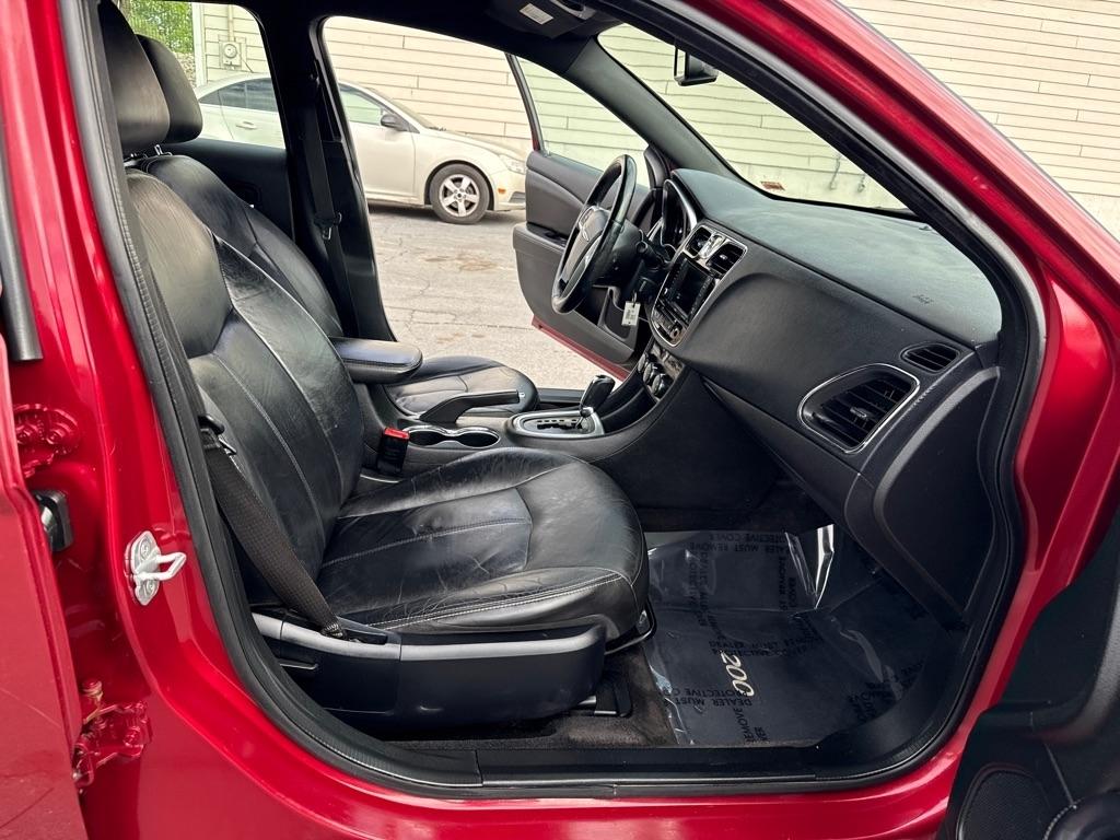 Chrysler 200 Limited 2012