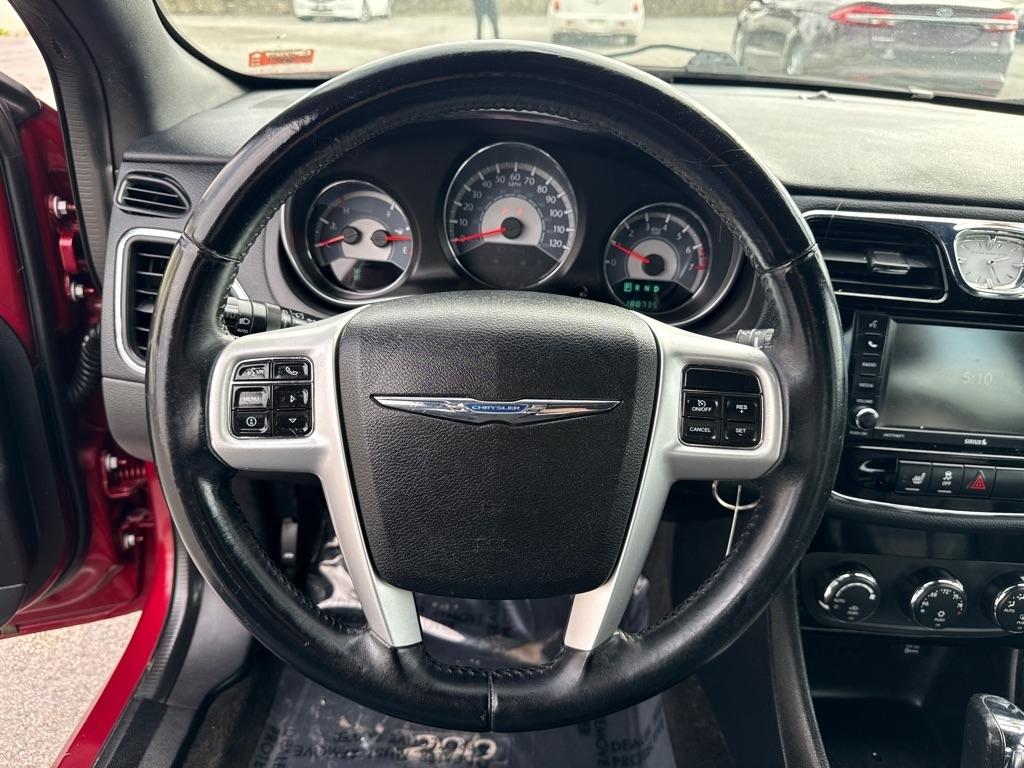 Chrysler 200 Limited 2012