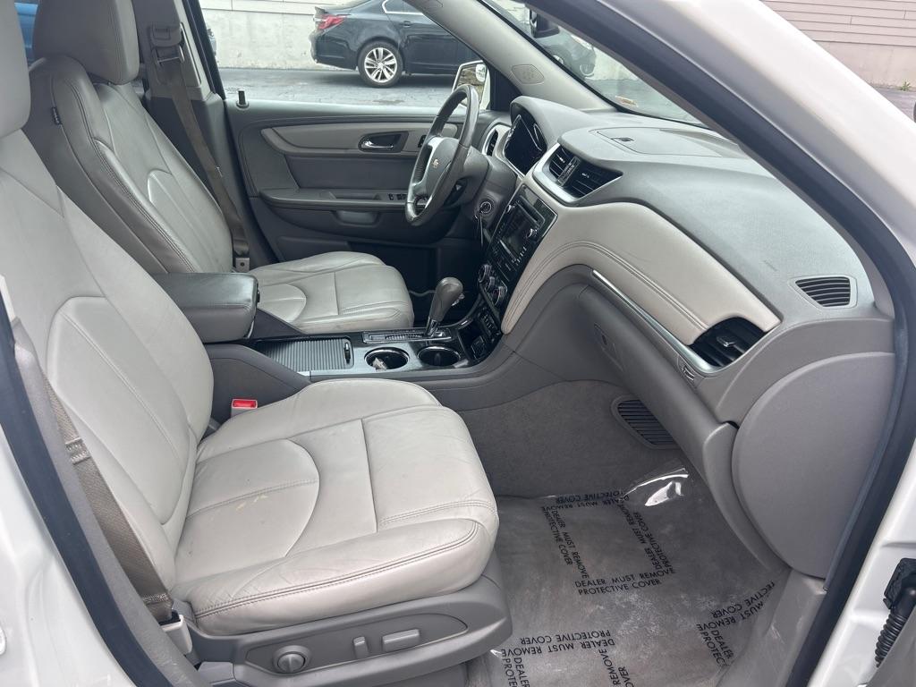 Chevrolet Traverse 2LT FWD 2015