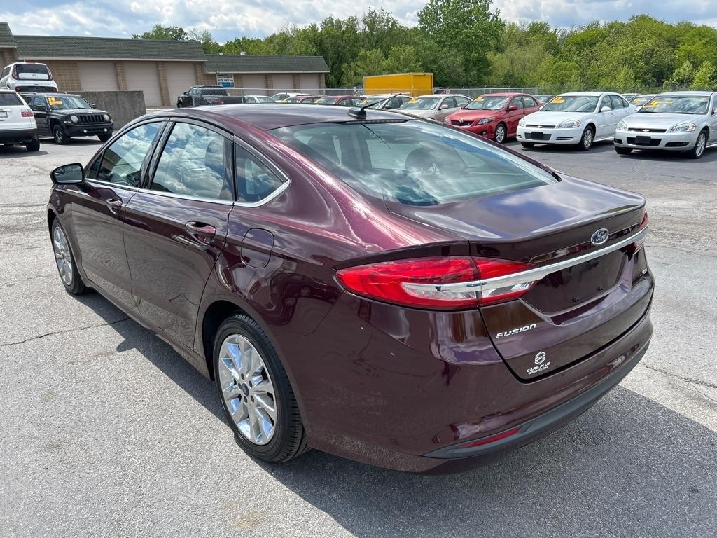 Ford Fusion SE 2017