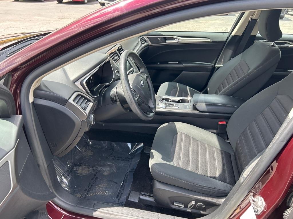 Ford Fusion SE 2017