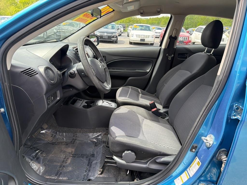 Mitsubishi Mirage ES 5M 2020