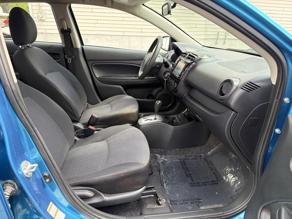 Mitsubishi Mirage ES 5M 2020