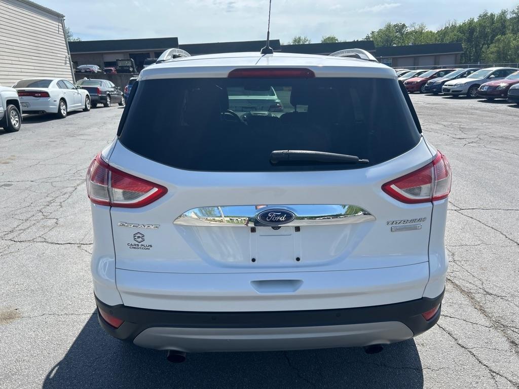 Ford Escape Titanium FWD 2016