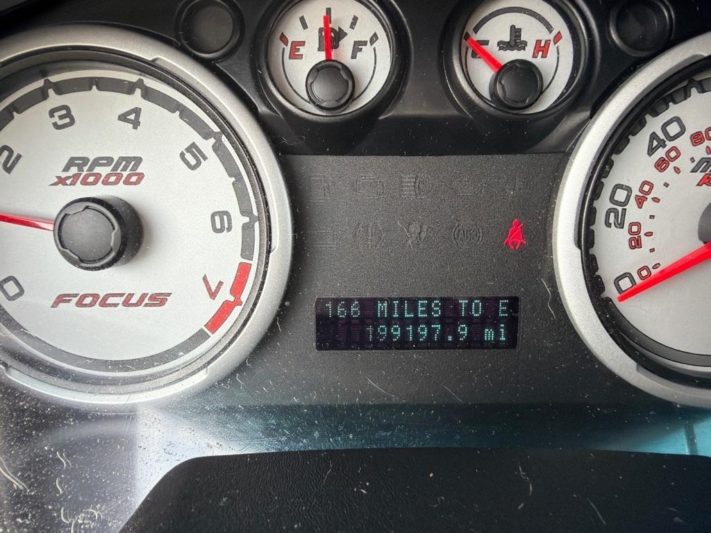 Ford Focus SE Sedan 2011