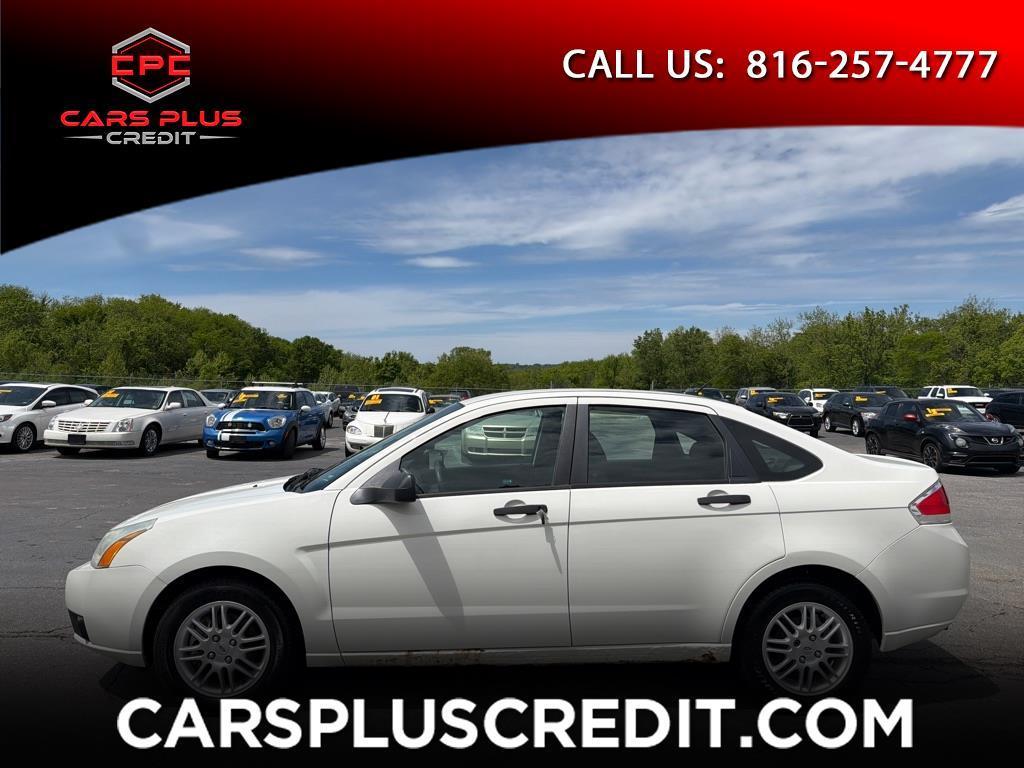Ford Focus SE Sedan 2011