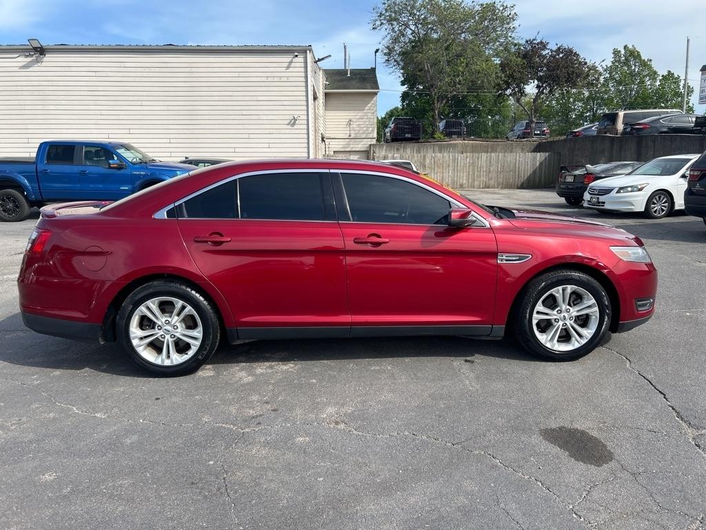Ford Taurus SEL FWD 2014