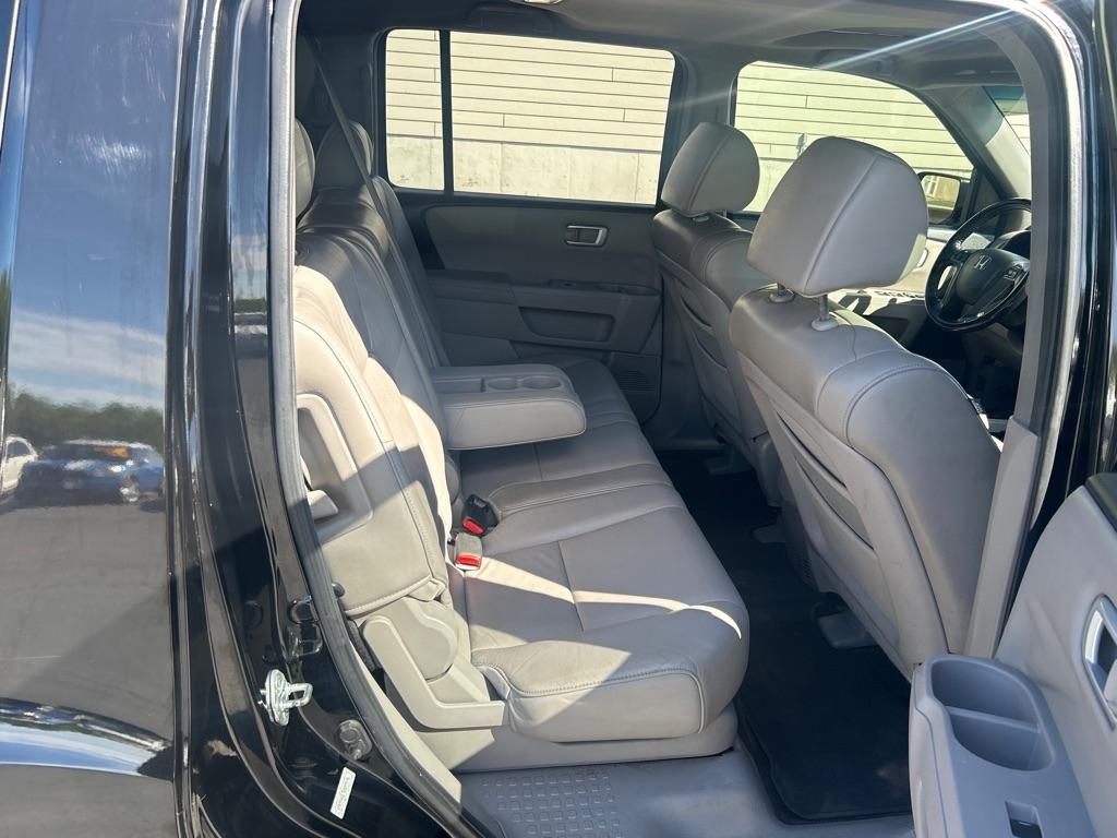 Honda Pilot EX-L 4WD 5-Spd AT 2011
