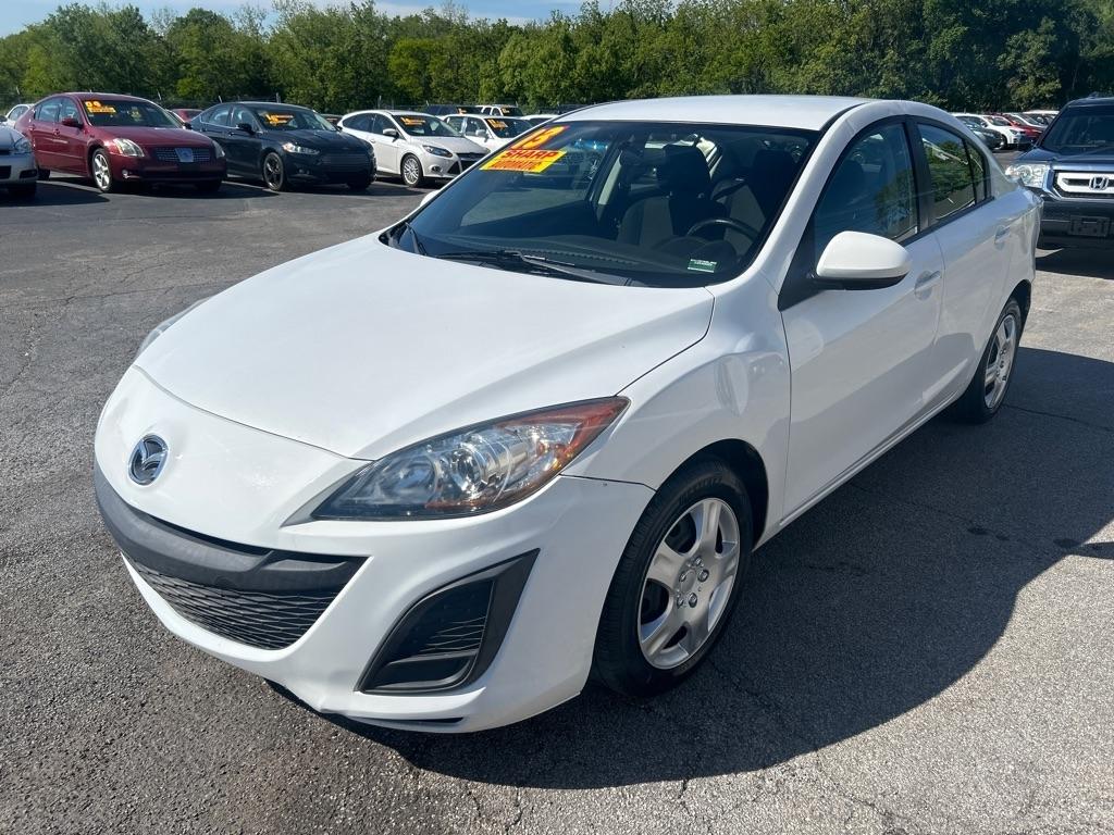 Mazda MAZDA3 i SV AT 4-Door 2013