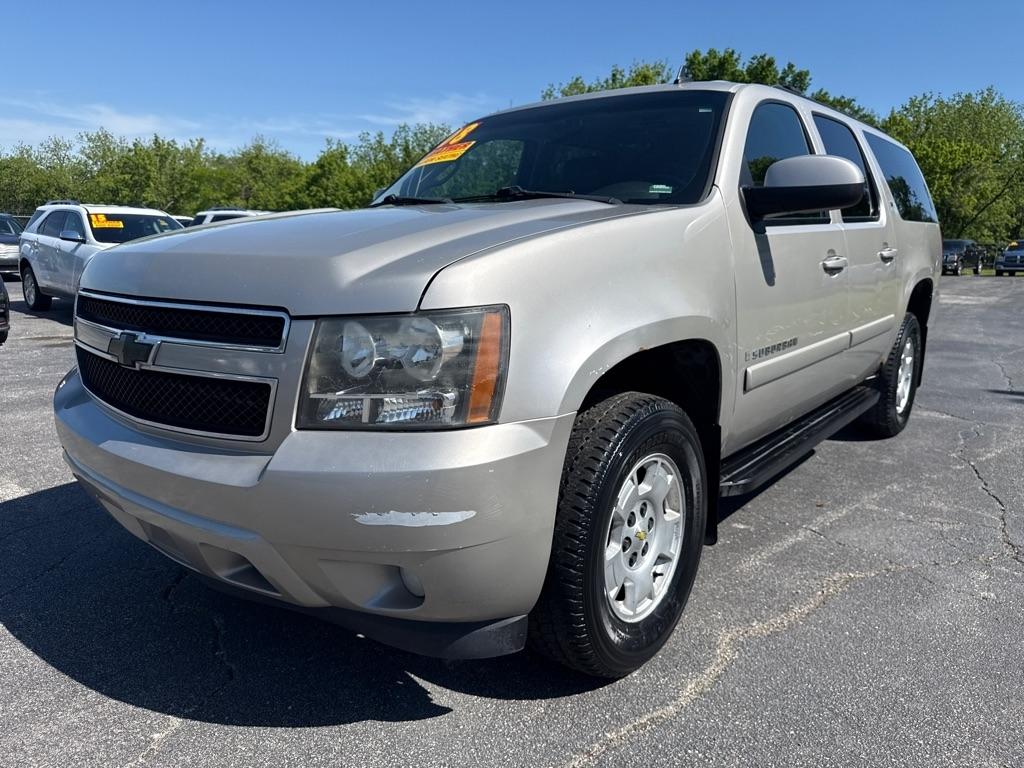 Chevrolet Suburban LS 1500 4WD 2008
