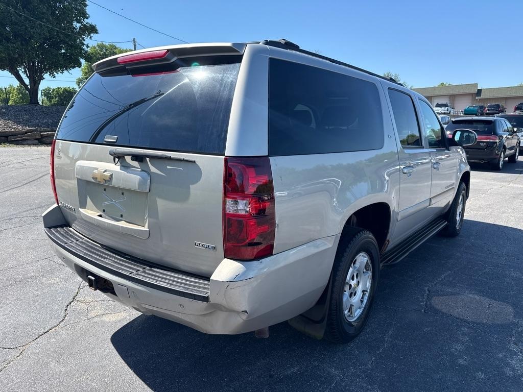 Chevrolet Suburban LS 1500 4WD 2008