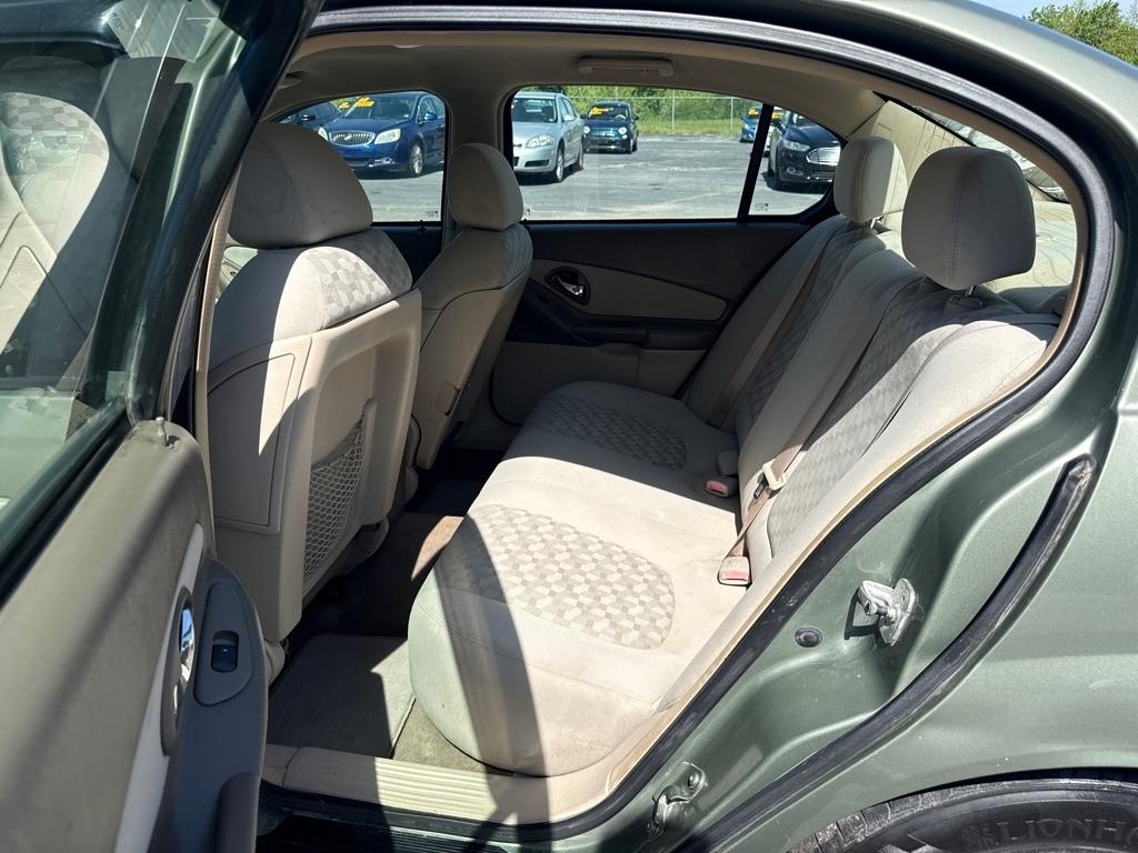 Chevrolet Malibu LS 2005