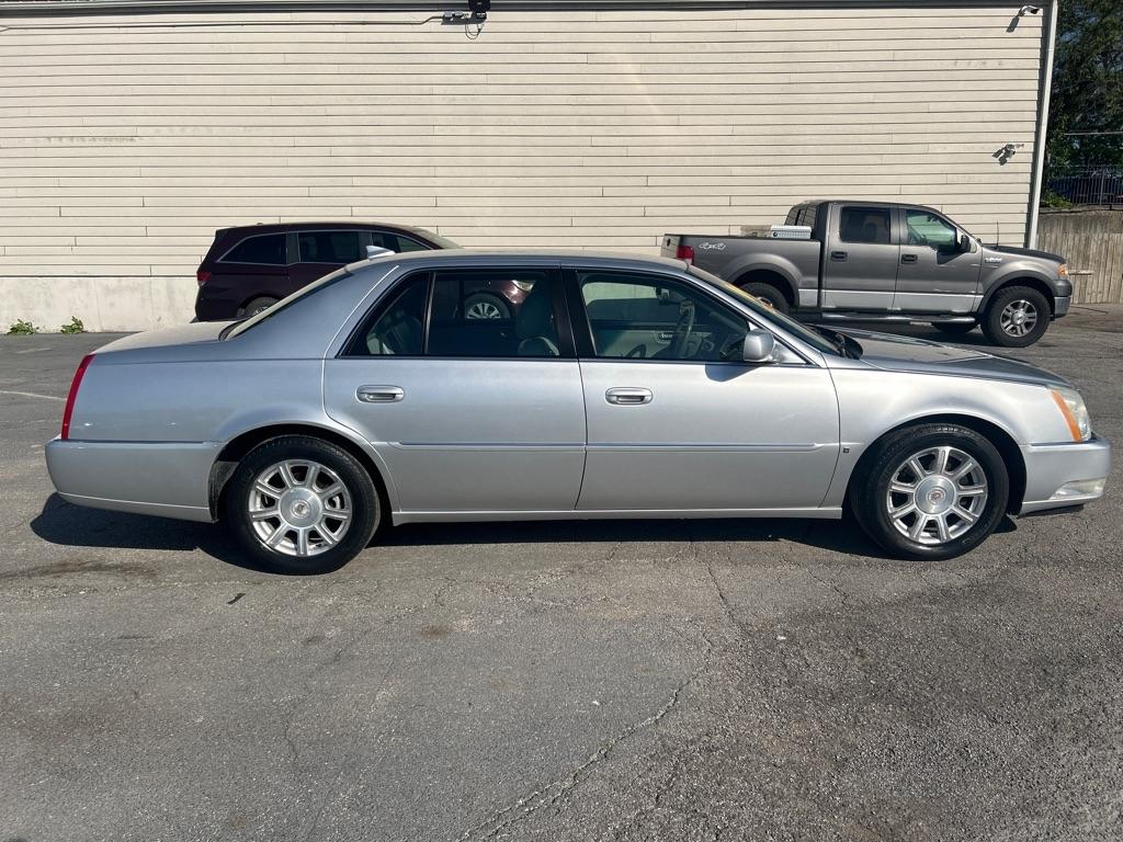 Cadillac DTS Luxury I 2009