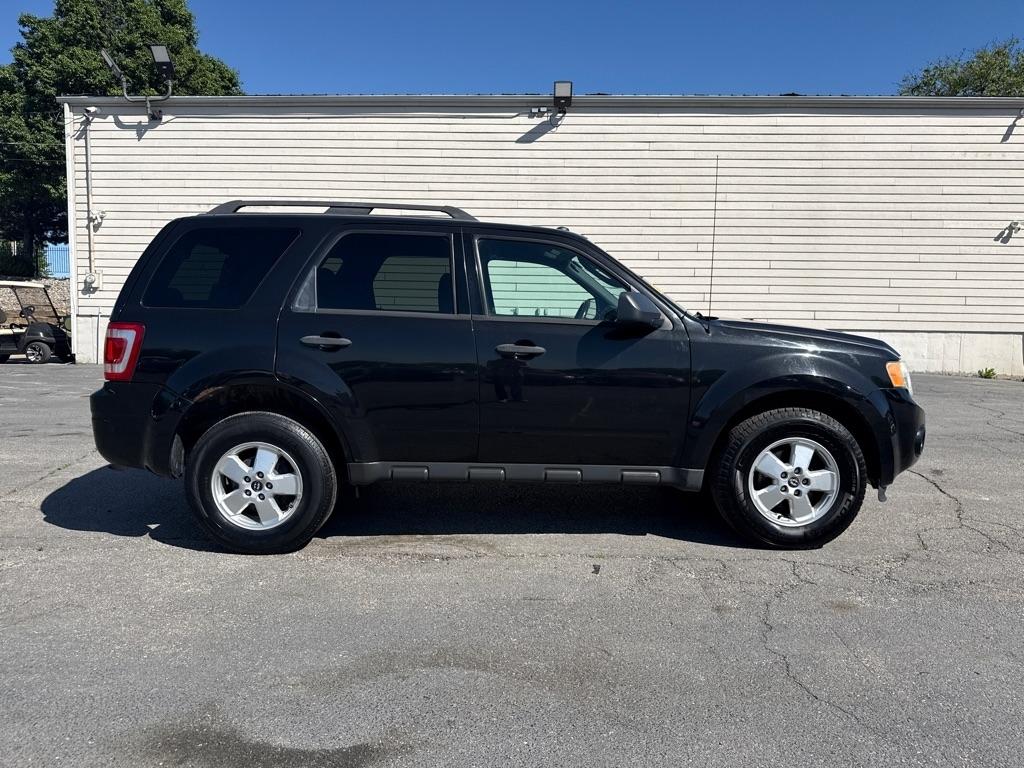 Ford Escape XLT 4WD 2011
