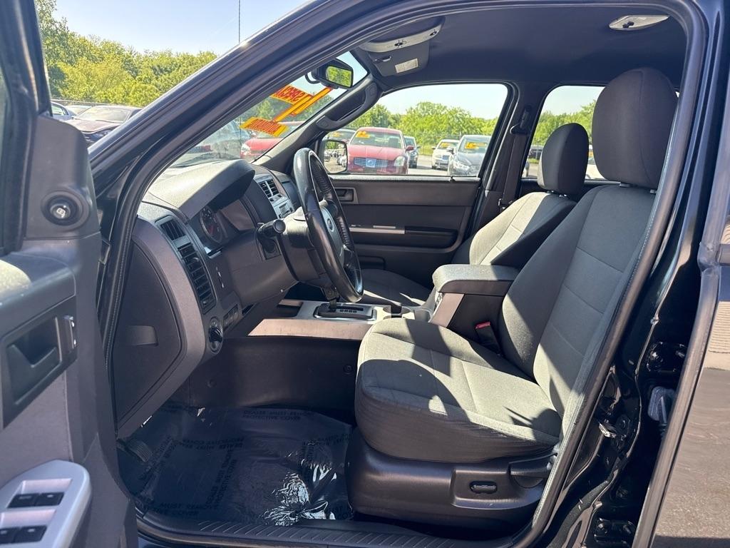 Ford Escape XLT 4WD 2011