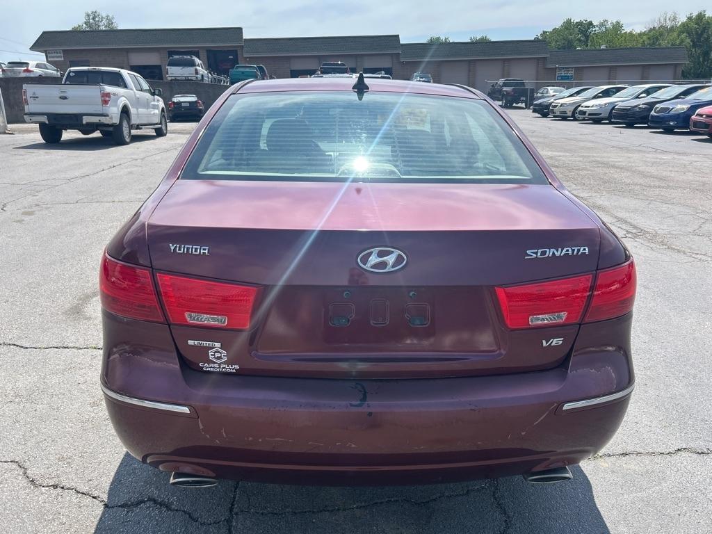 Hyundai Sonata SE V6 2009