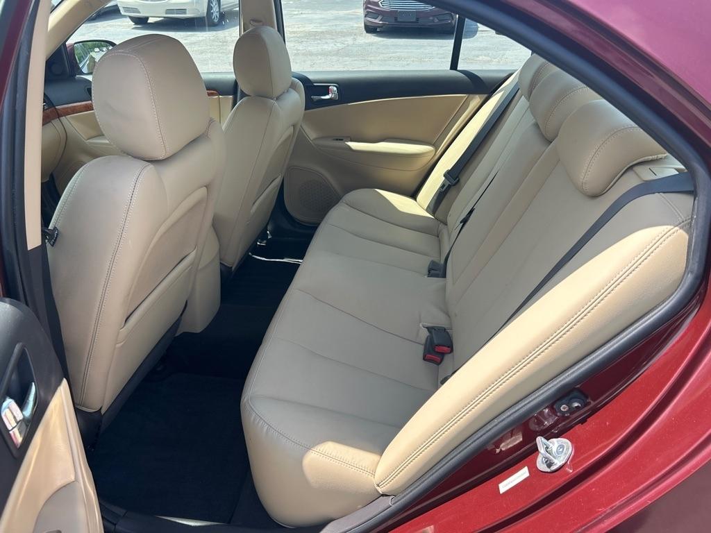 Hyundai Sonata SE V6 2009