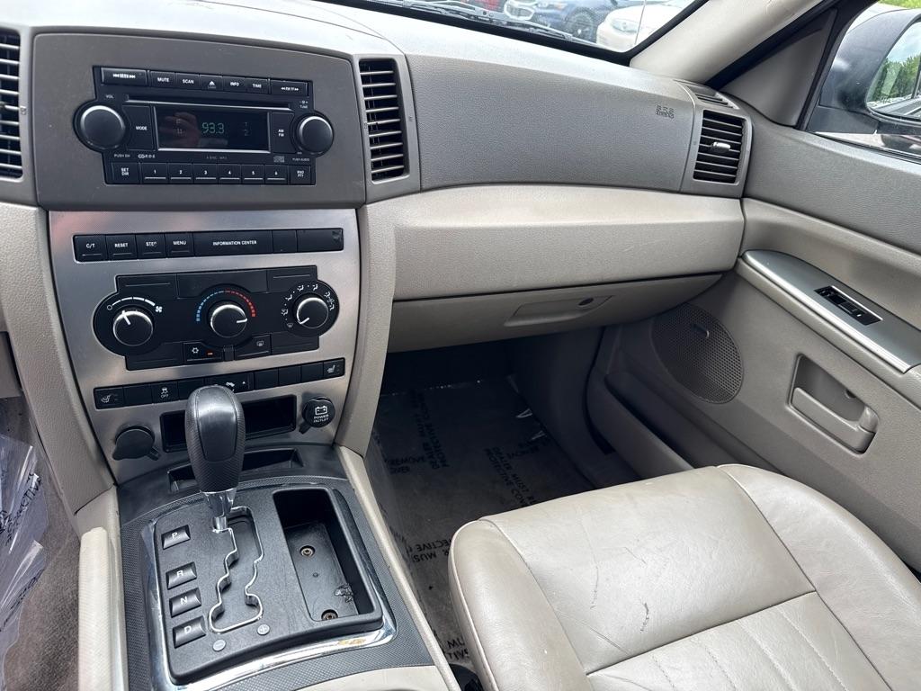 Jeep Grand Cherokee Laredo 4WD 2007