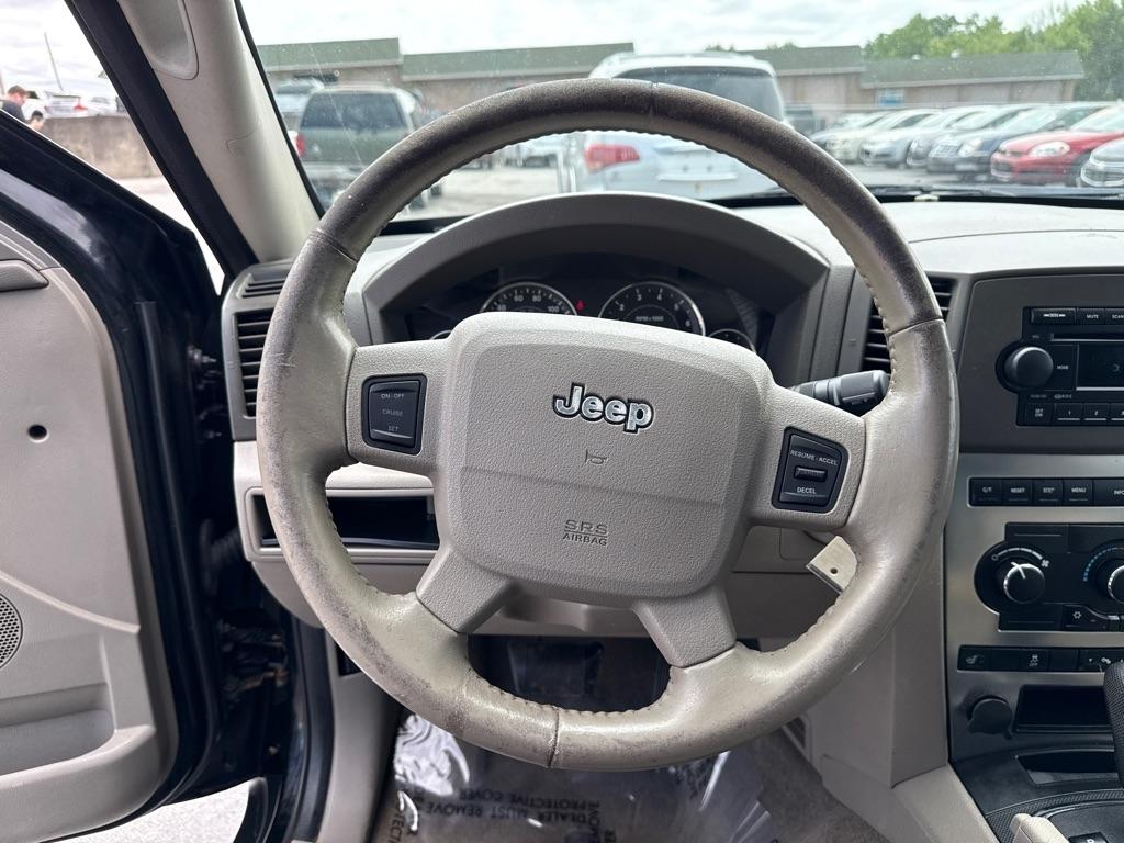 Jeep Grand Cherokee Laredo 4WD 2007
