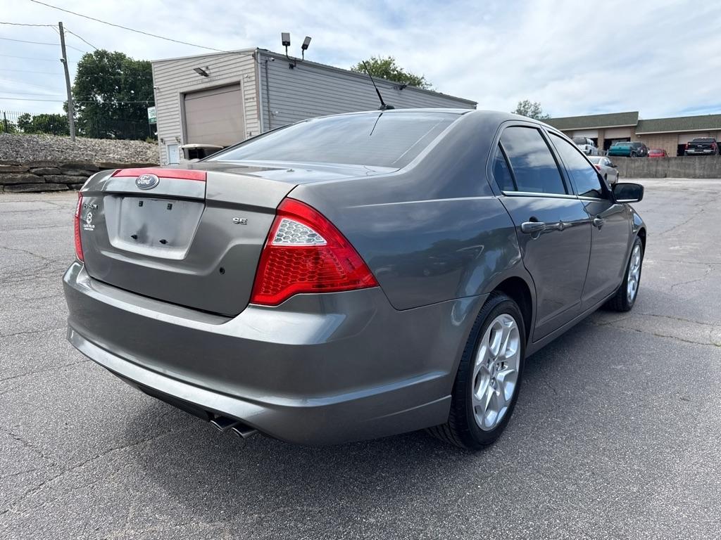 Ford Fusion SE 2010