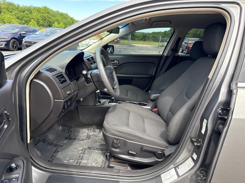Ford Fusion SE 2010