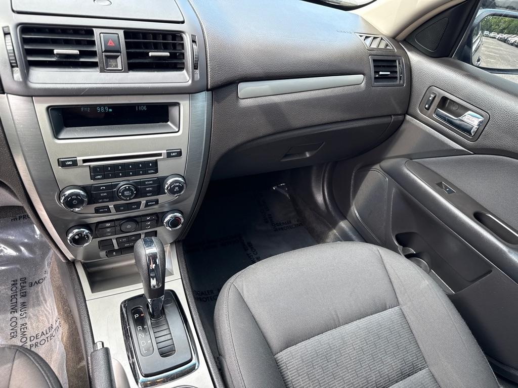 Ford Fusion SE 2010