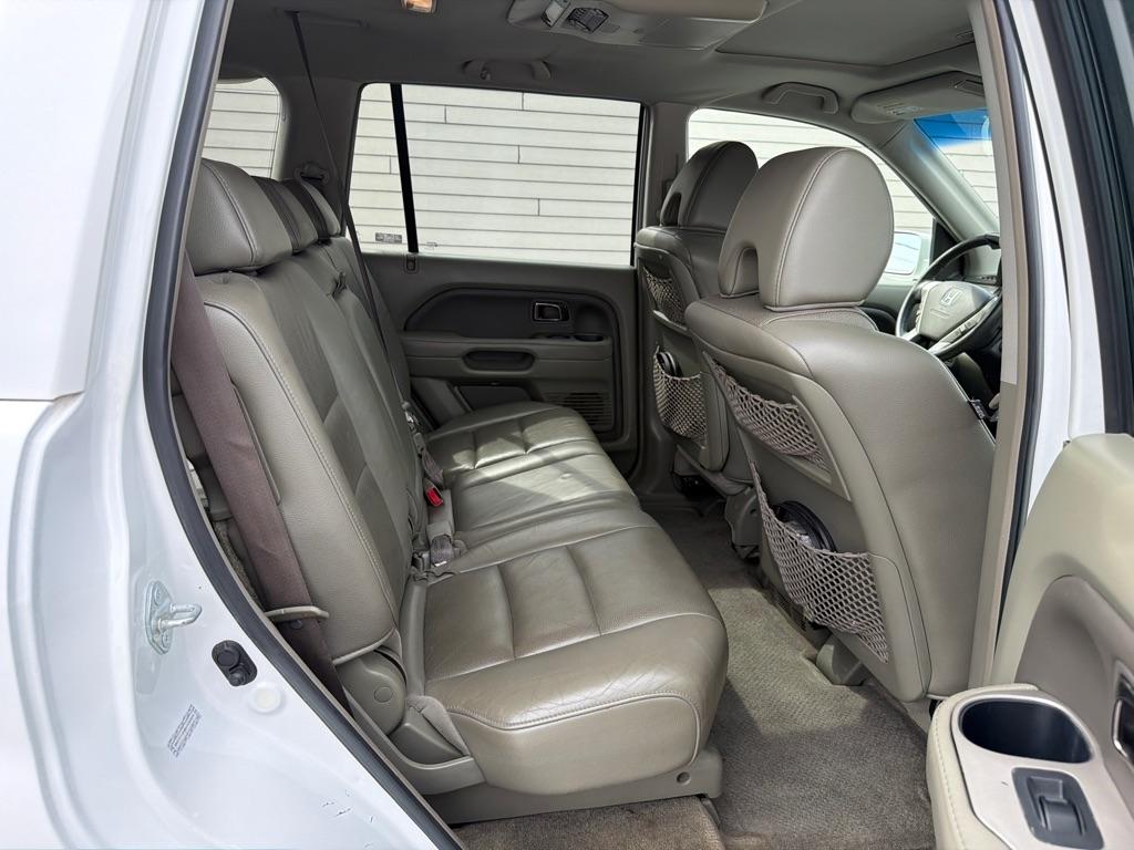 Honda Pilot EX 4WD w/ Leather and DVD 2006