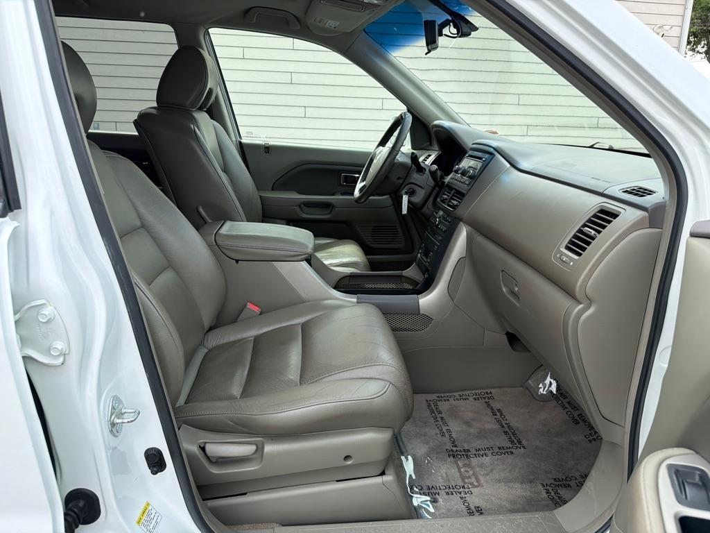 Honda Pilot EX 4WD w/ Leather and DVD 2006