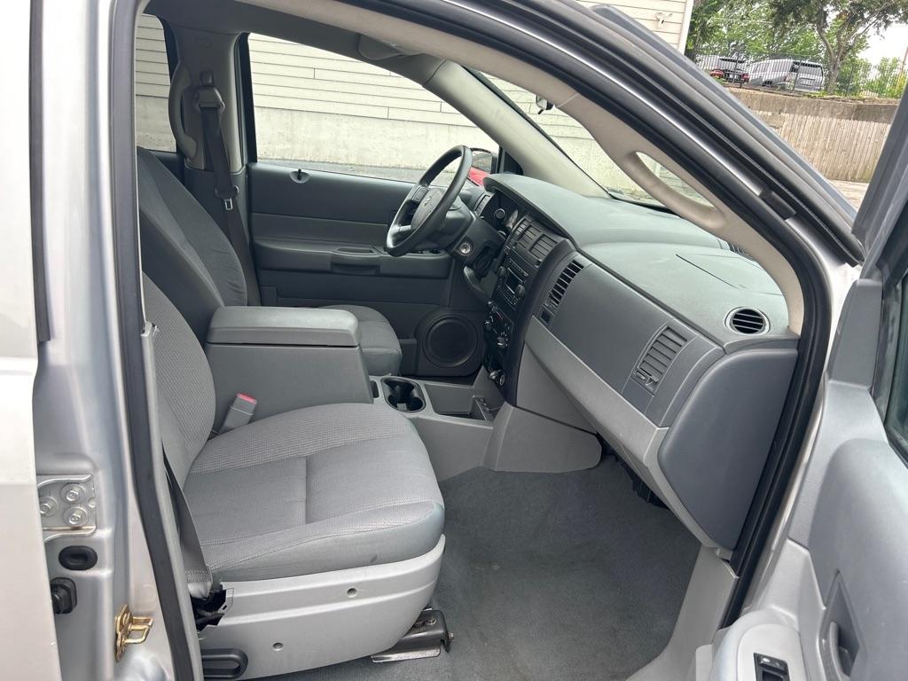 Dodge Durango SXT 2WD 2006