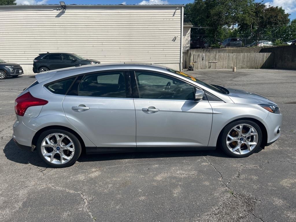 Ford Focus Titanium Hatch 2014