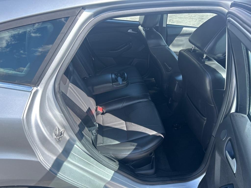 Ford Focus Titanium Hatch 2014
