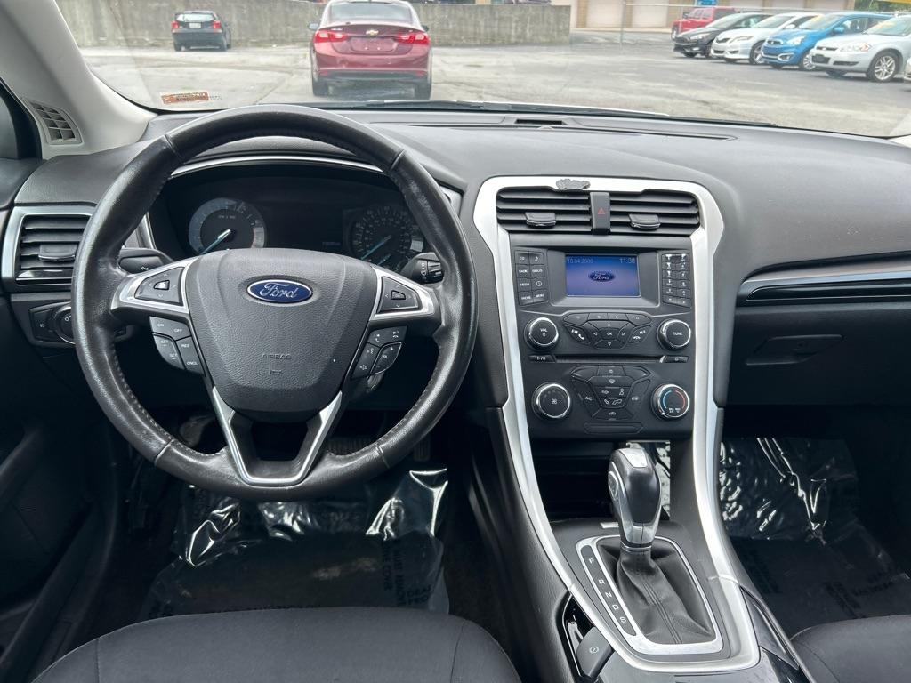 Ford Fusion SE 2013