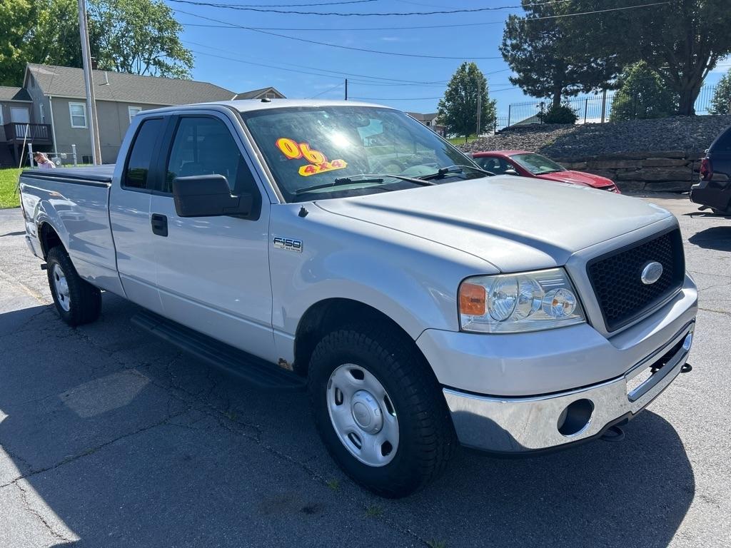 Ford F-150 XLT SuperCab 4WD 2006