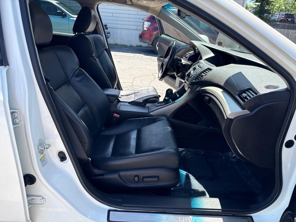 Acura TSX 5-speed AT 2010