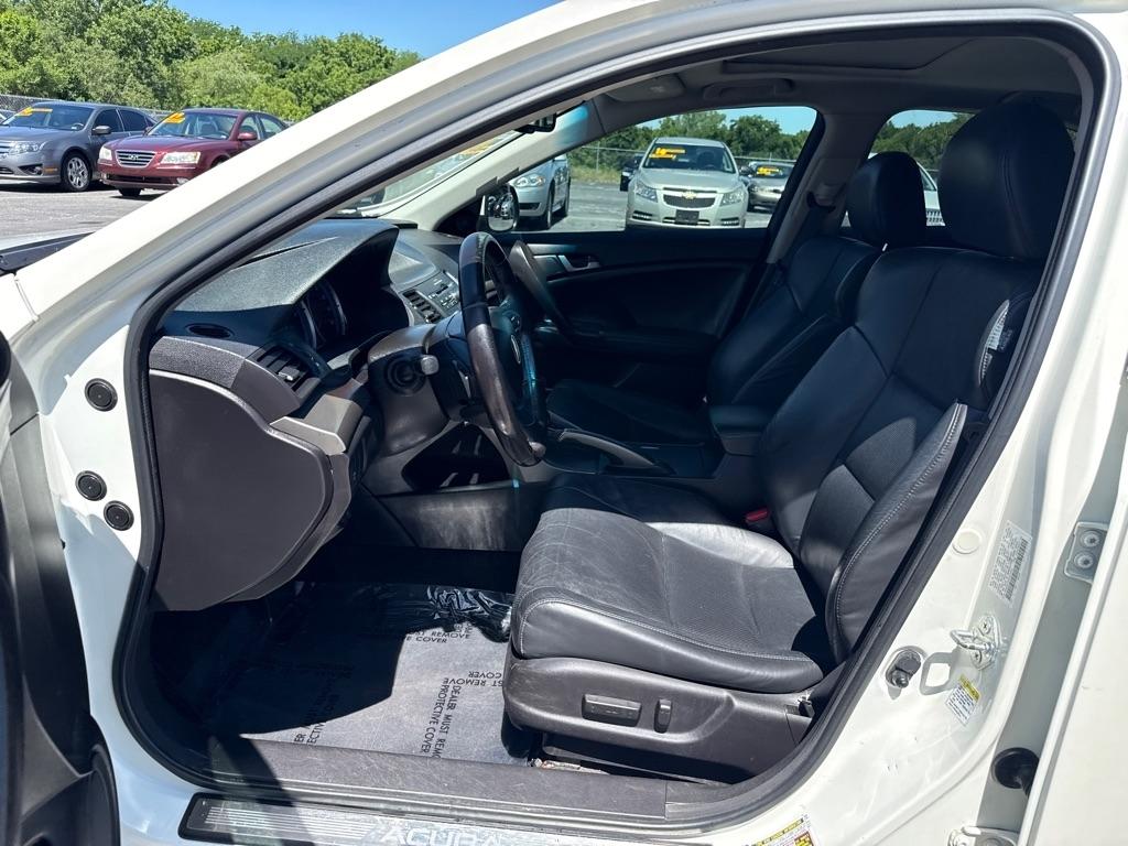 Acura TSX 5-speed AT 2010
